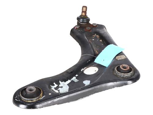 Used Left front suspension arm Left front suspension arm CITROËN C3 AIRCROSS II (2R_, 2C_) 1.2 PureTech 110 (2RHNZB, 2RHNZW, 2RHNPX, 2RHNPJ) (110 hp) 33982007 33982007