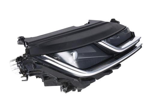 Right headlight VW ARTEON (3H7, 3H8) 1.5 TSi | BP29406181C29 