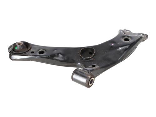 Venstre fortil bærearm Venstre fortil bærearm TOYOTA C-HR (_X1_) 1.8 Hybrid (ZYX10_, ZYX11_) (98 hp) 33545806 33545806