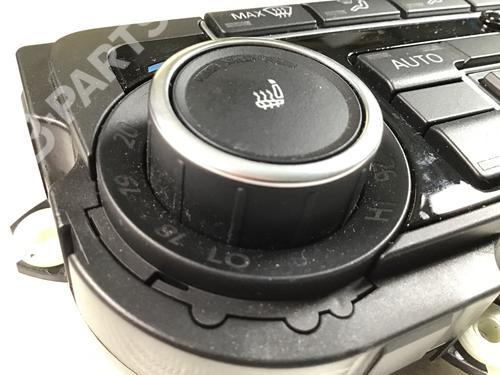 Used Climate control VW PASSAT B7 (362) 2.0 TDI (170 hp) 4385537