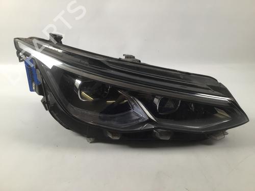 Used Right headlight Right headlight VW GOLF VIII (CD1, DA1) 2.0 GTI (245 hp) 33608425 33608425