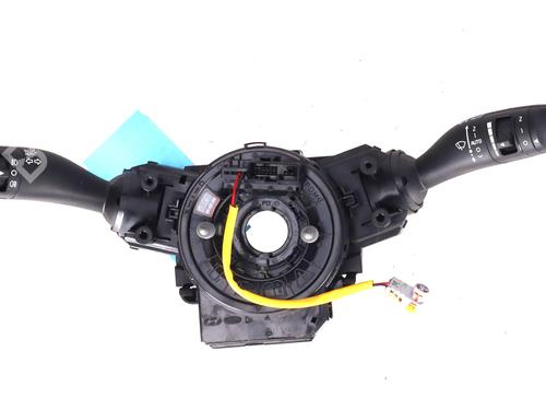 switch-kia-ceed-cd-2018-39925894 main image