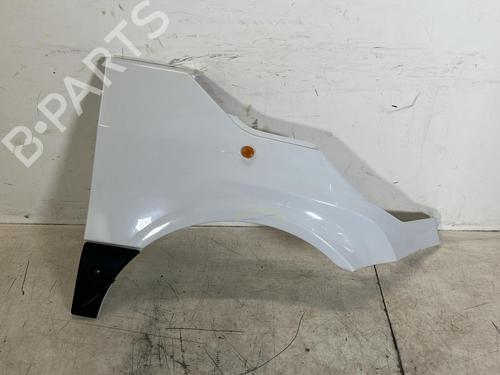 Used Right front fenders Right front fenders STREETSCOOTER WORK Van Elektro (B14) (52 hp) 34197313 34197313