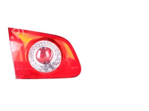 Venstre baglygte bagklap Venstre baglygte bagklap VW PASSAT B6 Variant (3C5) 2.0 BlueTDI (143 hp) 34196575 34196575