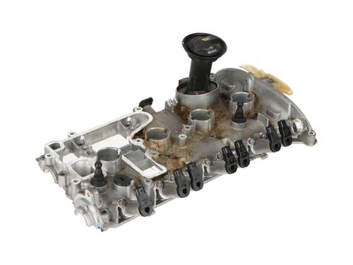 Used Valve cover VW TRANSPORTER T6 Van (SGA, SGH, SHA, SHH) 2.0 TSI (204 hp) 30548240