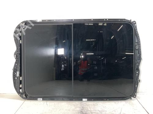 soltag-porsche-macan-95b-2014-36378193 main image