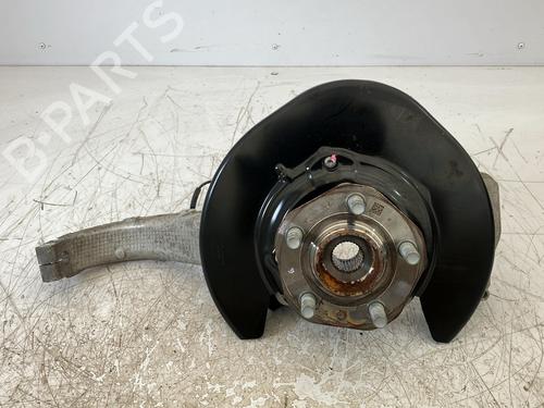 Used Right front steering knuckle Right front steering knuckle TESLA MODEL 3 (5YJ3) EV AWD (476 hp) 39923973 39923973