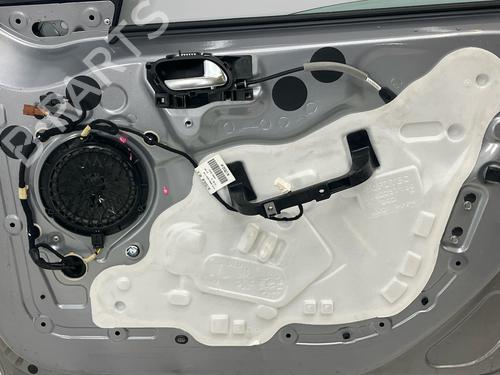 Right front door PEUGEOT 2008 I (CU_) 1.2 VTi | BP26166573C3