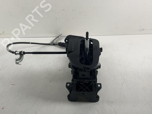 Used Gear lever Gear lever TOYOTA YARIS CROSS (MXP_) 1.5 Hybrid (MXPJ10) (92 hp) 39925350 39925350