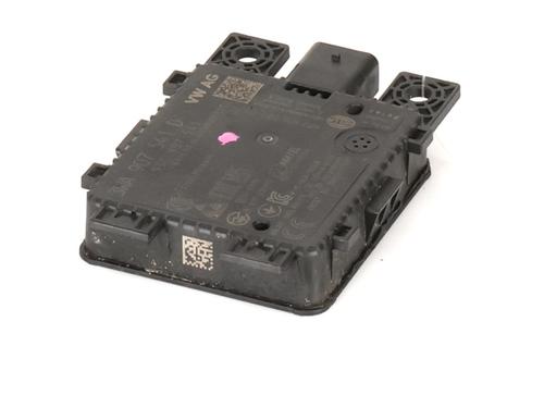 Electronic module VW PASSAT B9 Variant (CJ5) 1.5 eTSI | BP39922204M83 - Image 2