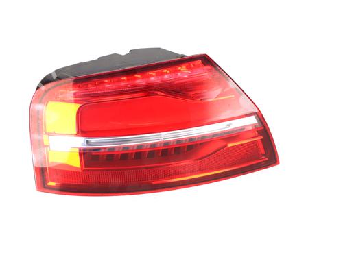 Used Left taillight Left taillight AUDI A8 D4 (4H2, 4H8, 4HC, 4HL) 3.0 TDI quattro (258 hp) 34709919 34709919