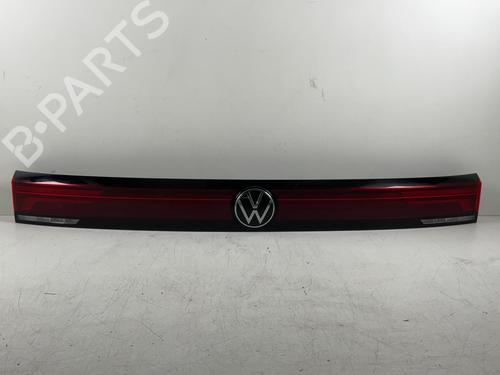 Used Rear center light Rear center light VW TIGUAN (CT1) 1.5 eTSI (150 hp) 39928290 39928290