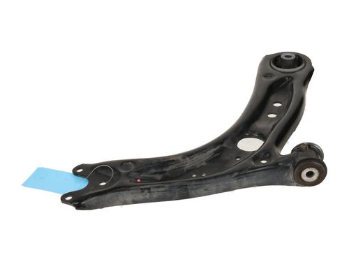 right-front-suspension-arm-vw-golf-viii-cd1-da1-2019-33941650 main image