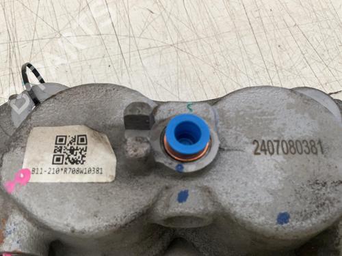 Right front brake caliper LEAPMOTOR C10 EV | BP39928215M104 - Image 5