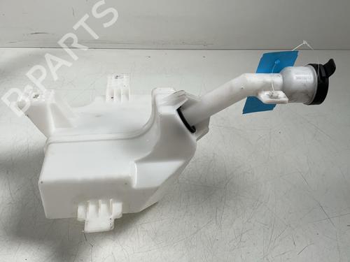 Used Windscreen washer tank Windscreen washer tank 37468770 37468770