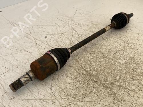 Right front driveshaft TESLA MODEL Y (5YJY) Long Range All-wheel Drive | BP39923322M39 - Image 3