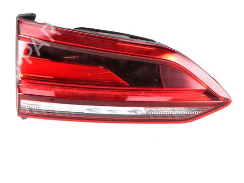 left-tailgate-light-vw-touareg-cr7-rc8-2017-34475712 main image