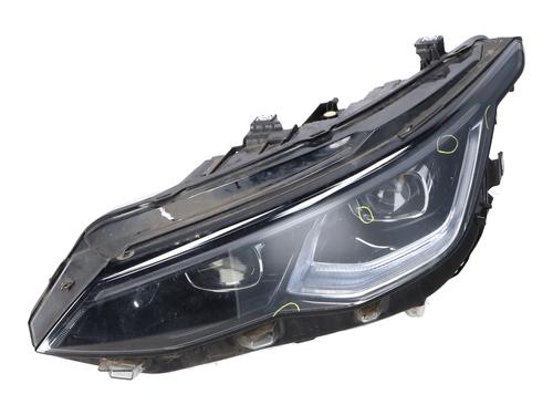 Used Left headlight VW GOLF VIII (CD1, DA1) 2.0 TSI R 4motion (320 hp) 30836484