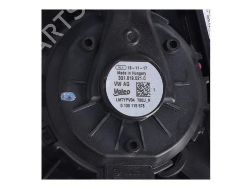 Heater blower motor VW TOURAN (5T1) 2.0 TDI | BP22373293M62 
