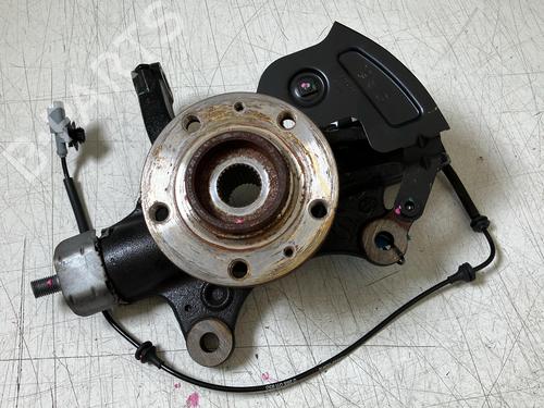 Used Right front steering knuckle Right front steering knuckle OPEL VIVARO C Van (K0) VIVARO-E HYDROGEN (136 hp) 39924907 39924907