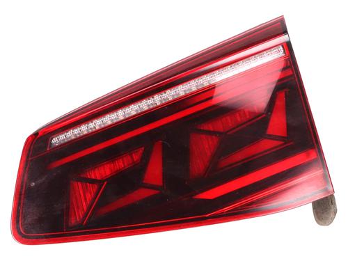 Used Right tailgate light Right tailgate light 38305654 38305654
