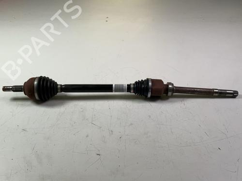 Used Right front driveshaft Right front driveshaft OPEL VIVARO C Van (K0) VIVARO-E HYDROGEN (136 hp) 39926393 39926393