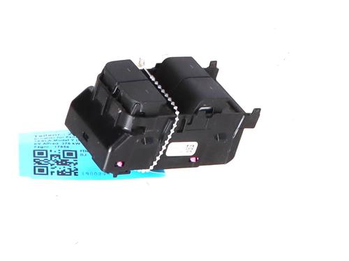 Used Left front window switch Left front window switch TESLA MODEL Y (5YJY) Long Range All-wheel Drive (514 hp) 39923304 39923304