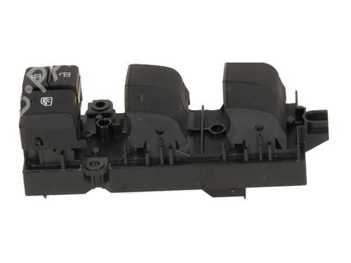 Used Switch Switch TOYOTA YARIS CROSS (MXP_) 1.5 Hybrid (MXPJ10) (92 hp) 39925536 39925536
