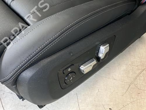Seats set BMW X6 (G06, F96) xDrive 40 d Mild-Hybrid | BP33882186C78 - Image 3