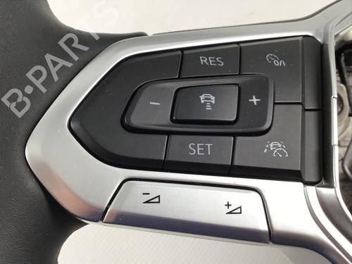 Steering wheel VW GOLF VIII (CD1, DA1) 1.0 TSI | BP35723111C49 - Image 2