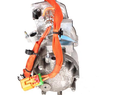 Used AC compressor AC compressor OPEL VIVARO C Van (K0) VIVARO-E HYDROGEN (136 hp) 39924253 39924253