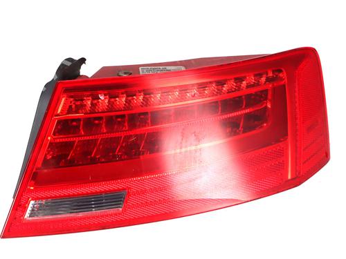 Used Right taillight Right taillight 37530014 37530014