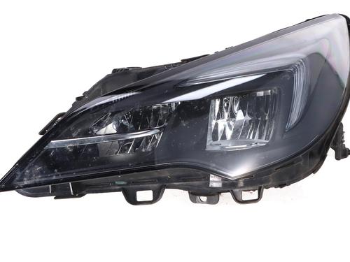 Używane Lampa przednia lewa Lampa przednia lewa 38017556 38017556