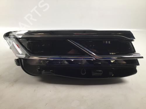 Used Right headlight Right headlight VW TOUAREG (CR7, RC8) 3.0 TDI 4motion (286 hp) 33301921 33301921