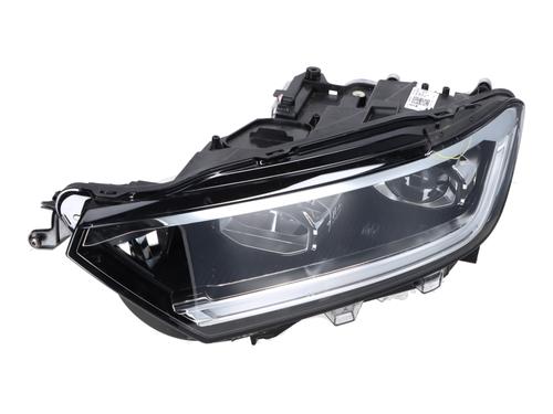 Used Left headlight Left headlight VW T-ROC (A11, D11) 1.5 TSI (150 hp) 33884575 33884575