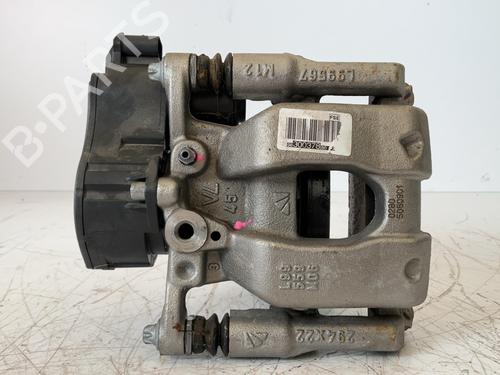 Used Right rear brake caliper Right rear brake caliper OPEL VIVARO C Van (K0) VIVARO-E HYDROGEN (136 hp) 39927606 39927606