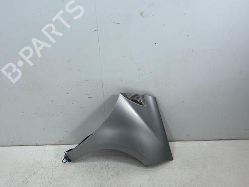 Used Right front fenders Right front fenders 37610300 37610300