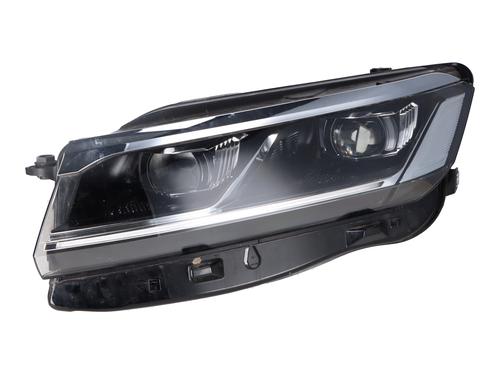 Used Left headlight VW TOUAREG (CR7, RC8) 3.0 TDI 4motion (286 hp) 29607329