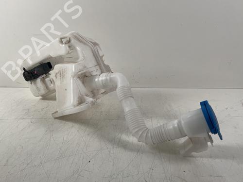 Used Windscreen washer tank Windscreen washer tank VW GOLF VIII (CD1, DA1) 1.0 TSI (110 hp) 34252926 34252926