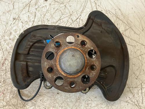 Used Right front steering knuckle Right front steering knuckle 37454940 37454940