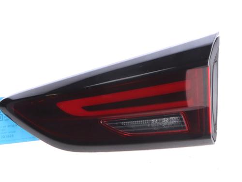 right-tailgate-light-mazda-cx-3-dk-2015-40599245 main image