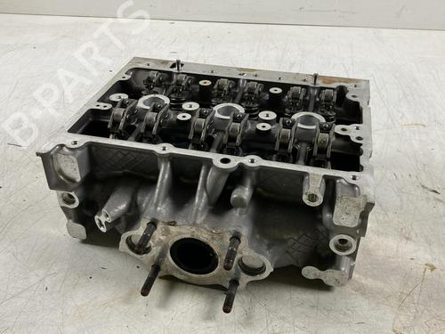 Used Cylinder head Cylinder head 37721296 37721296