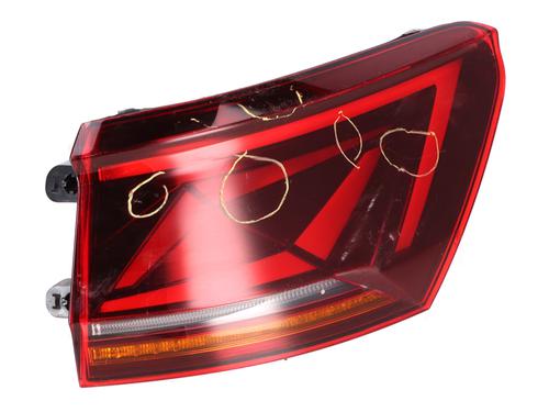 Used Right taillight VW TOUAREG (CR7, RC8) 3.0 TSI 4motion (340 hp) 29617842