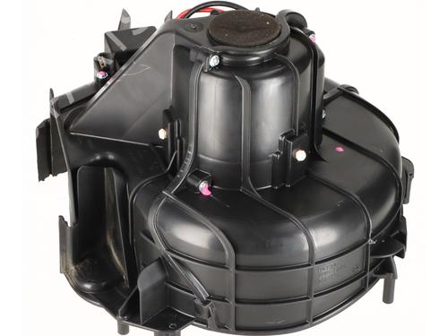Heater blower motor BMW 5 (F10) 520 d xDrive | BP27661798M62 