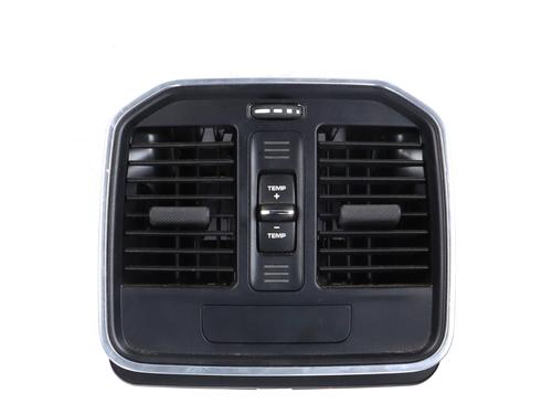 Used Climate control PORSCHE MACAN (95B) 3.0 S (354 hp) 29070107