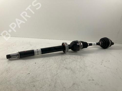 Used Right front driveshaft MERCEDES-BENZ GLA (H247) GLA 200 (247.787) (163 hp) 26511973