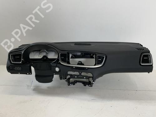 Used Dashboard Dashboard 37696387 37696387