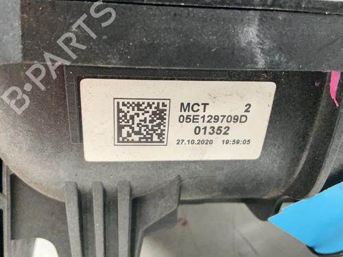 Intake manifold VW T-ROC (A11, D11) 1.5 TSI | BP38438228M70 - Image 4