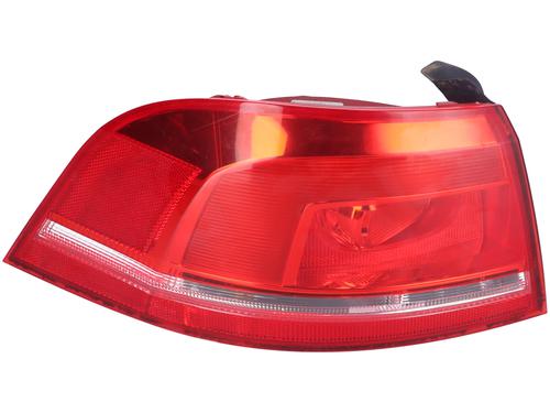 Used Left taillight Left taillight VW PASSAT B7 Variant (365) 2.0 TDI (140 hp) 10146772 10146772