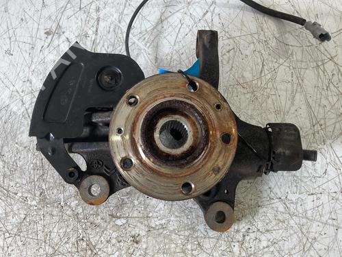 Used Left front steering knuckle Left front steering knuckle 37610197 37610197